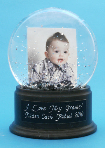 Custom snow globe – Snow Globe Central